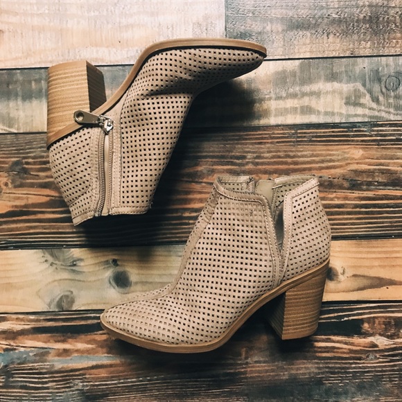 DV by Dolce Vita Shoes - Dolce Vita Taupe Booties